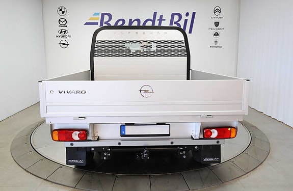 Opel E-Vivaro 5 of 20