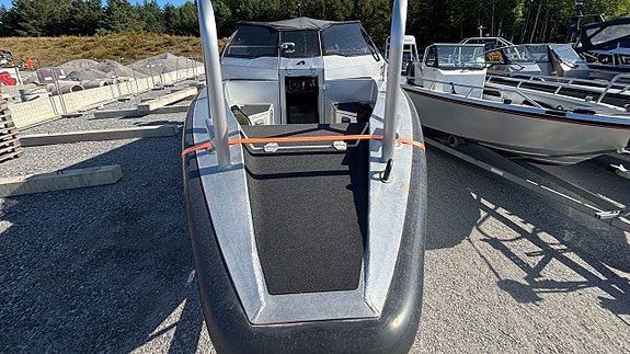 Anytec A 27 Evinrude E300 3 of 7