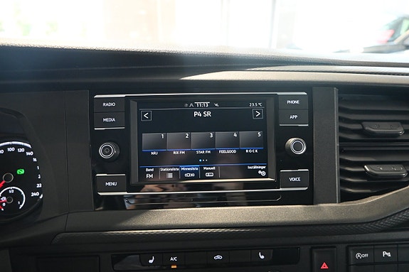 Volkswagen Transporter 19 of 21