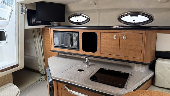 Sea Ray 260 / Mercruiser 350 MAG -06 19 of 19
