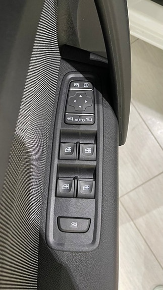 Nissan Townstar 13 of 20