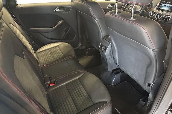 Mercedes-Benz B180 d 21 of 23