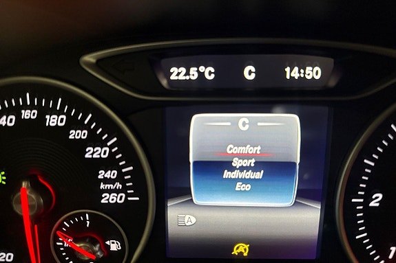 Mercedes-Benz B180 d 17 of 23