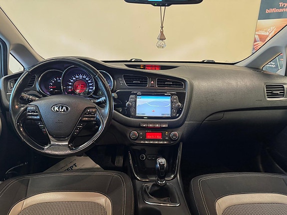 Kia Ceed 6 of 10