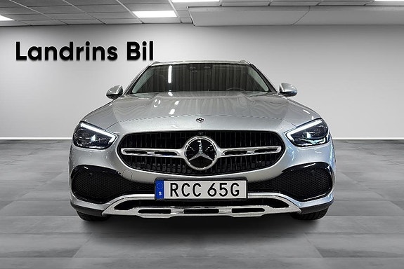 Mercedes-Benz C220 d 2 of 19