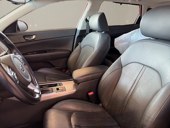 Kia Optima 9 of 13