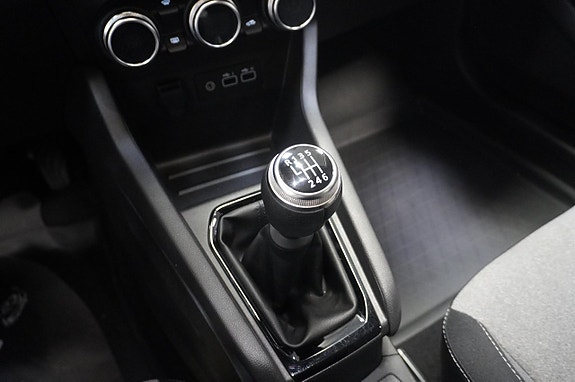 Renault Clio 4 of 11