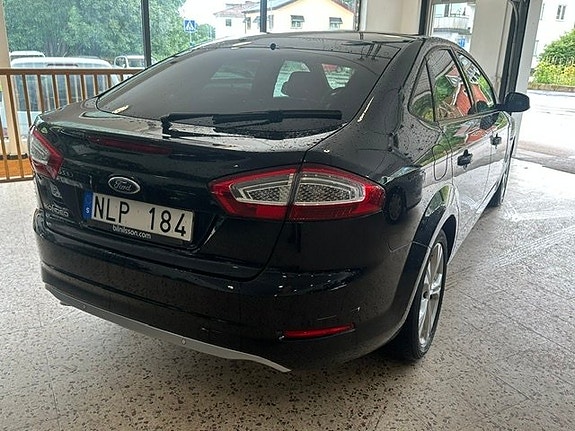 Ford Mondeo 8 of 14
