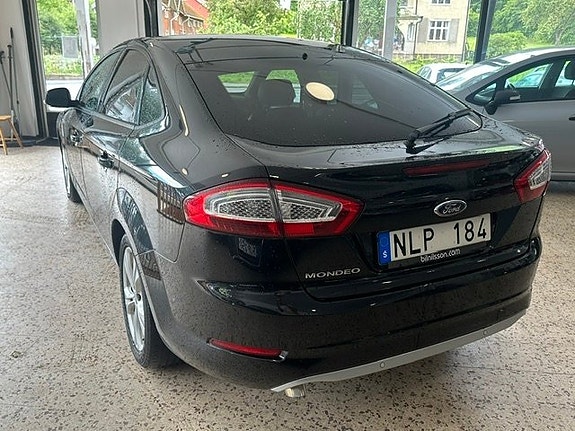 Ford Mondeo 9 of 14