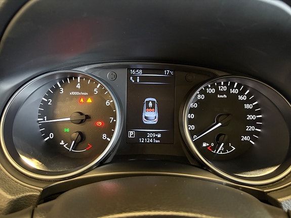 Nissan Qashqai 12 of 21