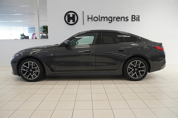 BMW i4 3 of 11