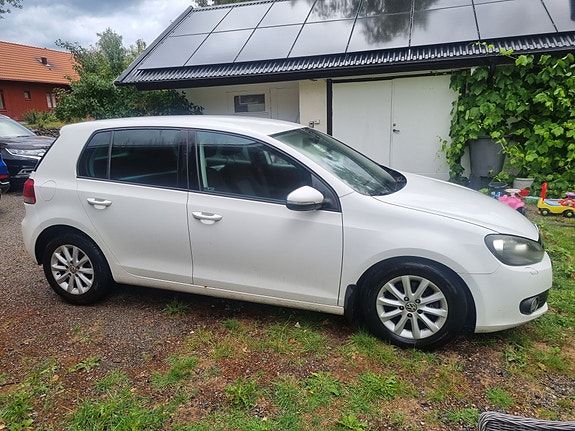 Volkswagen Golf VI 4 of 7