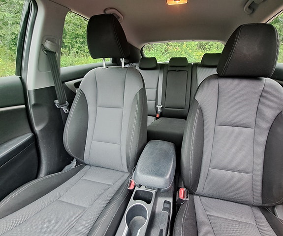Hyundai i30 7 of 7