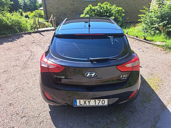 Hyundai i30 4 of 7