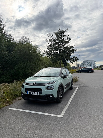 Citroen C3 2 of 4