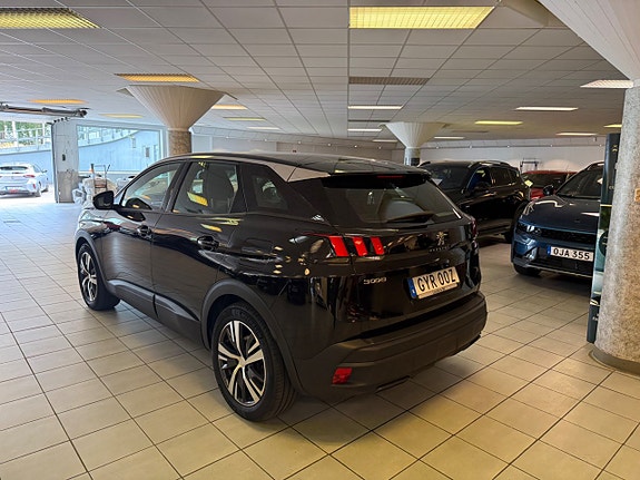 Peugeot 3008 4 of 17