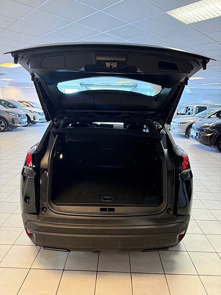 Peugeot 3008 6 of 17