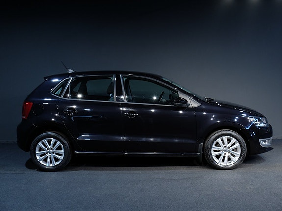 Volkswagen Polo 2 of 7