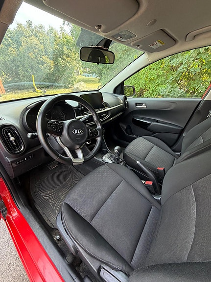 Kia Picanto 4 of 10