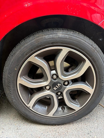 Kia Picanto 8 of 10