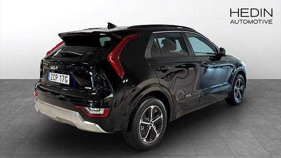 Kia Niro 2 of 11