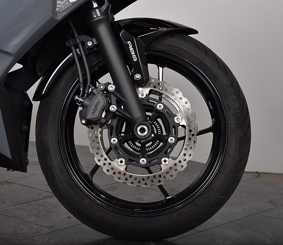 Kawasaki NINJA 650 ABS /HELSYSTEM M.M. /NYSERVAD 9 of 19