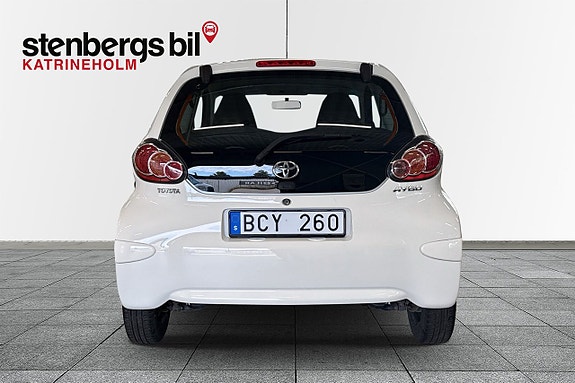Toyota Aygo 4 of 10
