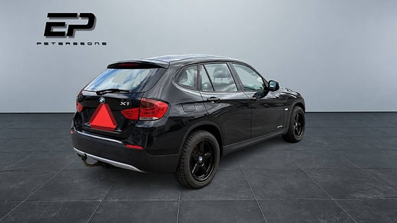 BMW X1 4 of 8