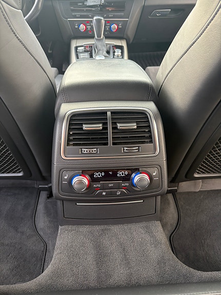 Audi A6 allroad 9 of 13