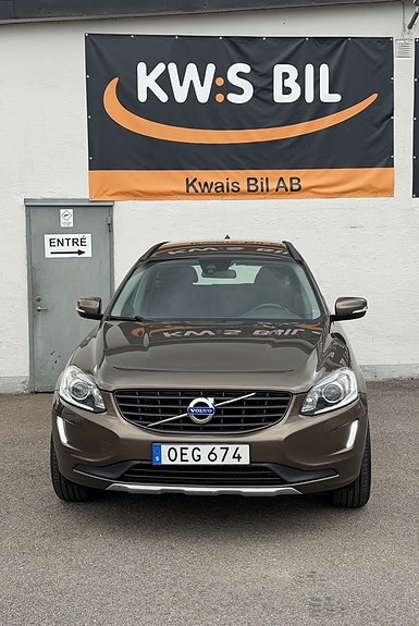 Volvo XC60 4 of 12