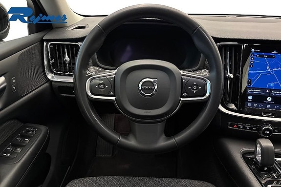 Volvo V60 11 of 22