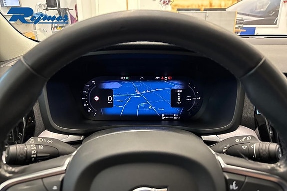 Volvo V60 12 of 22