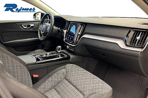 Volvo V60 6 of 22