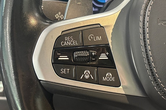 BMW X5 13 of 22