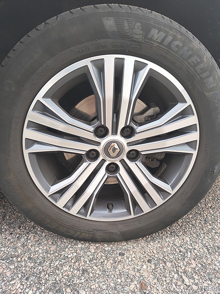 Renault Megane IV 12 of 16