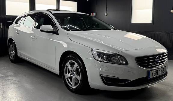 Volvo V60 2 of 14