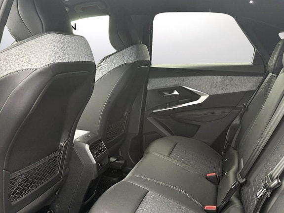 Peugeot 3008 8 of 9