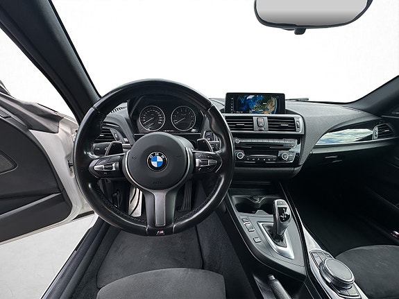 BMW M240i 8 of 13