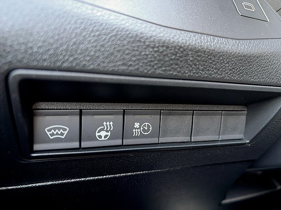 Peugeot Partner 12 of 14