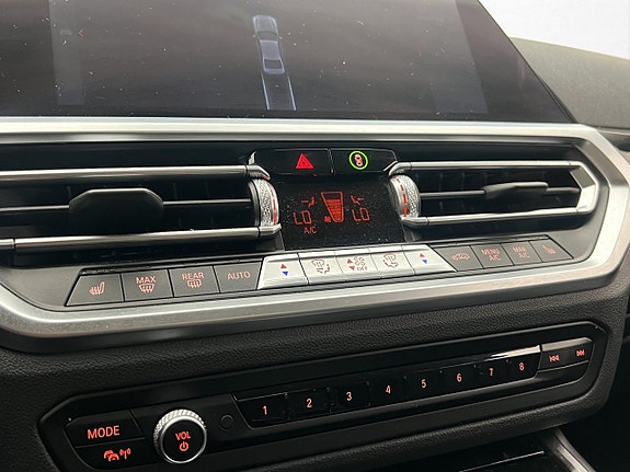 BMW 330d 22 of 30
