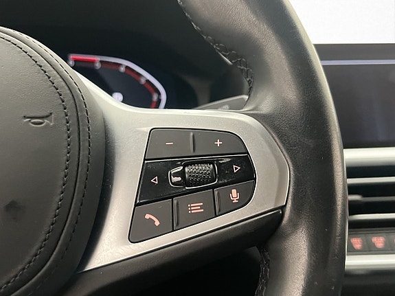 BMW 330d 17 of 30