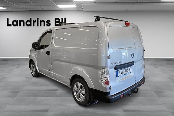 Nissan e-NV200 6 of 18