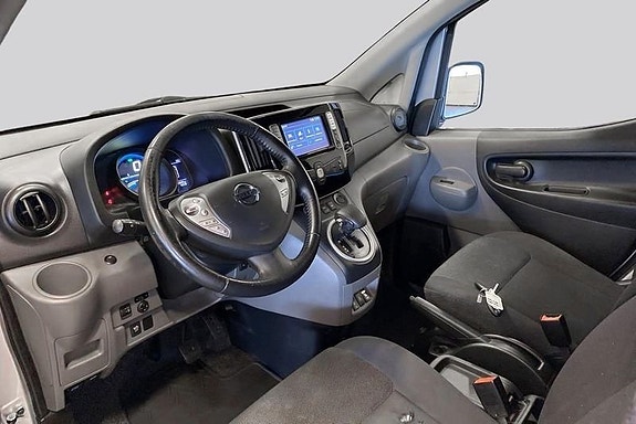 Nissan e-NV200 7 of 18