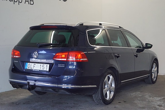 Volkswagen Passat 6 of 23