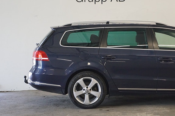 Volkswagen Passat 9 of 23