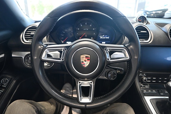 Porsche 718 Boxster GTS 20 of 26