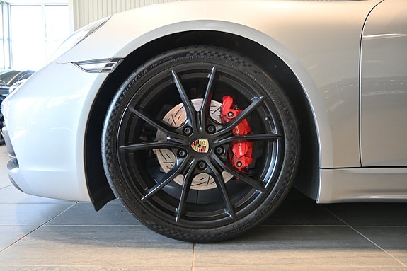 Porsche 718 Boxster GTS 18 of 26