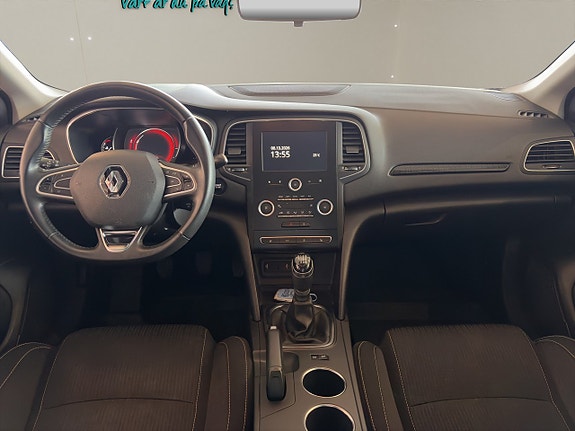 Renault Megane 11 of 13