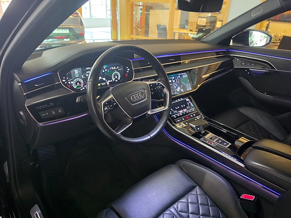 Audi A8 6 of 9