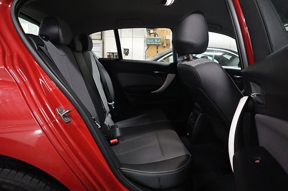 BMW 118d 12 of 22